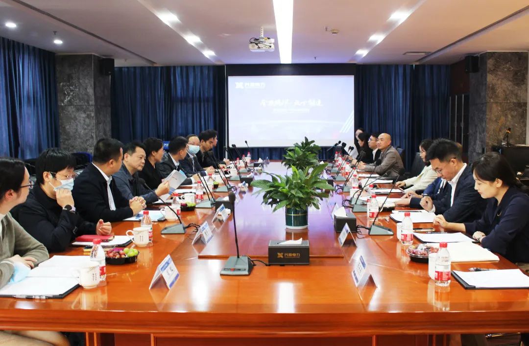 齊頭并進共謀發(fā)展丨沙坪建設副總裁鄒若娟一行蒞臨我司座談交流